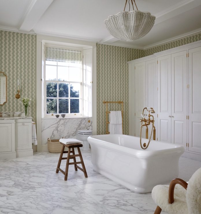 Modern English: Todhunter Earle Interiors - The Glam Pad