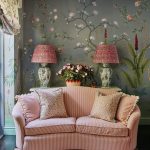 de-Gournay-hand-painted-wallpaper-Hannah-Cecil-Gurney-the-glam-pad-living