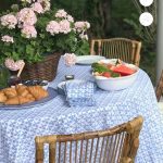 summer-tablescape-ideas-blue-white-cloth-breakfast-julia-amory-india