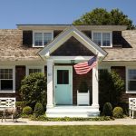 the-hamptons-shingle-home-fourth-of-july-flag
