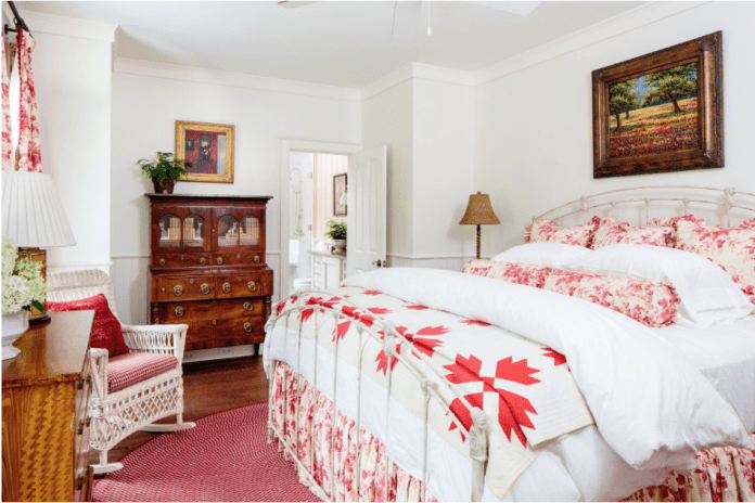 Design Crush: Todd Richesin Interiors - The Glam Pad