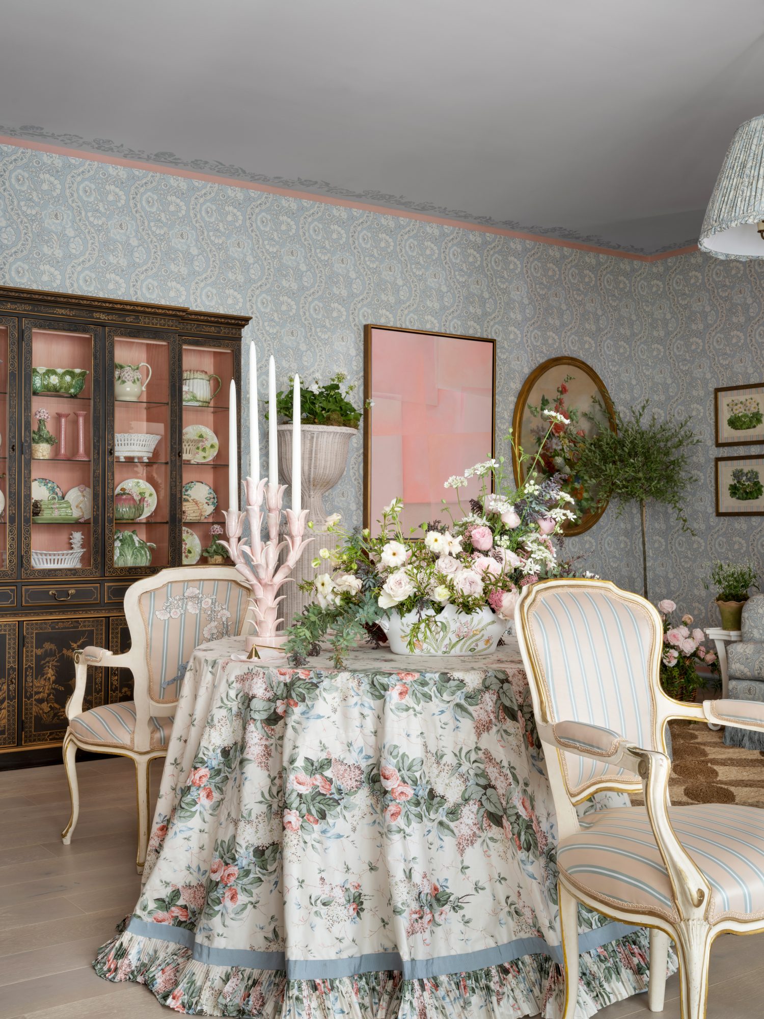 Gorgeously Grandmillennial with J. Kathryn Interiors - The Glam Pad