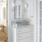 sara-hillery-blue-and-white-christmas-grandmillennial-the-glam-pad-21
