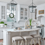 sara-hillery-blue-and-white-christmas-grandmillennial-the-glam-pad-kitchen