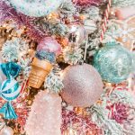 Laura-Solensky- Design-Christmas-holiday-home-tour-The-Glam-Pad-pink-blue-ornaments