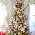christmas-tree-pender-peony-holiday-home-tour-living-room-1