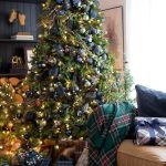 tartan-christmas-tree-blue-green-gold