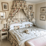 alice-naylor-leyland-chintz-bedroom