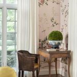 alexandra-kaehler-pink-wallpaper-gracie-de-gournay-hand-painted-chinoiserie-desk-home-office