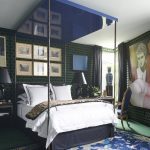 DECORATE LIKE A DECORATOR_FABRIC WALLS_REDD KAIHOI 1