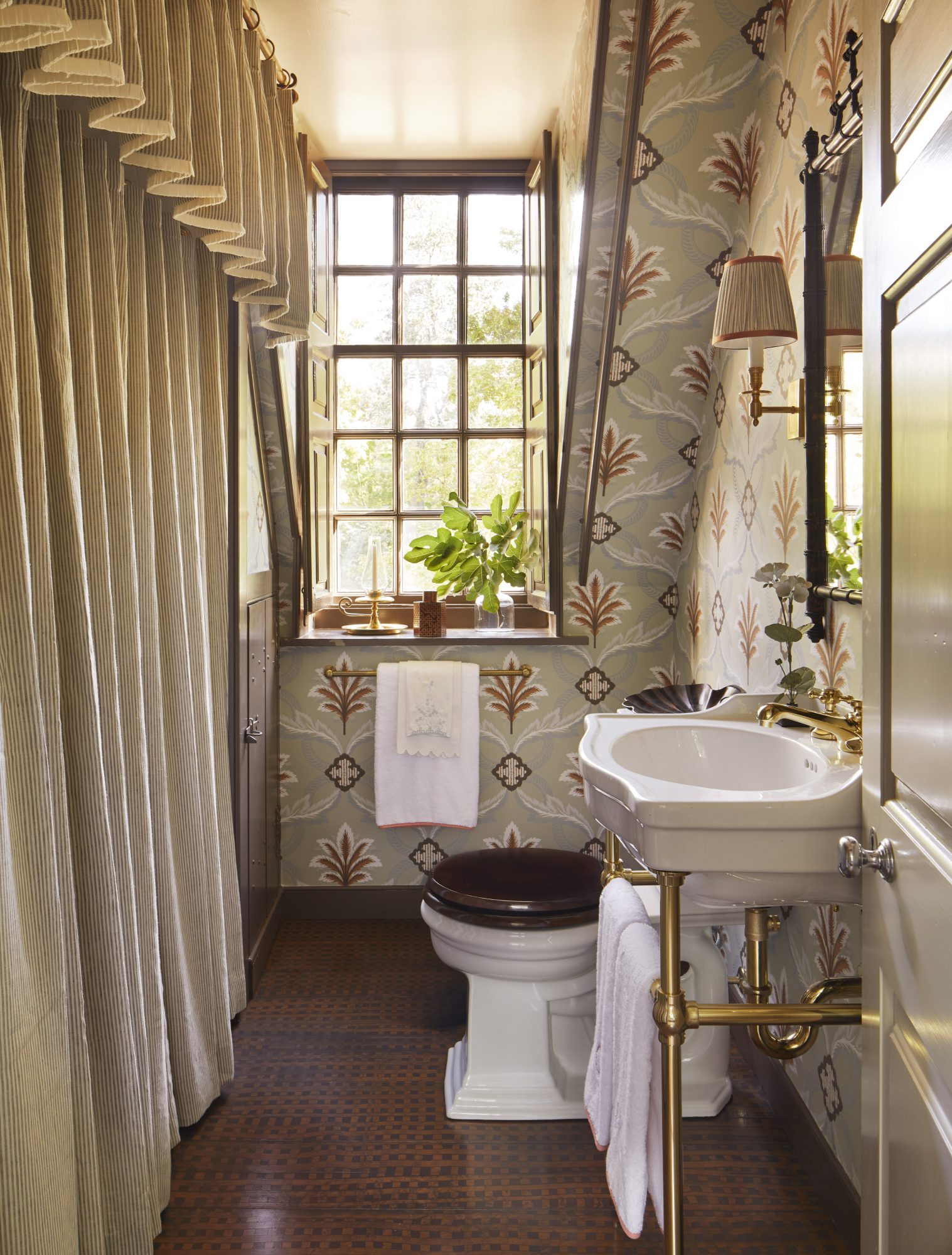 Heather-Chadduck- Hillegas-Colonial-Williamsburg-Designer-in-Residence ...