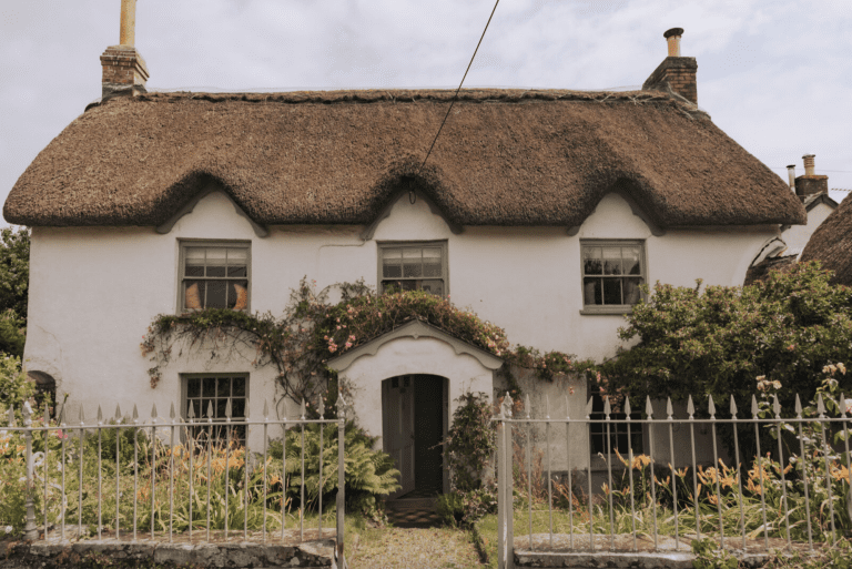 Casa Branca for Nine Fair Backgammon, a Devon Thatched Cottage, and Colonial Williamsburg’s New Collection