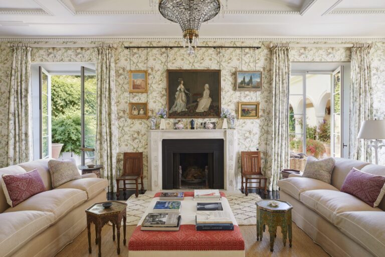 Seeking Beauty with Veere Grenney