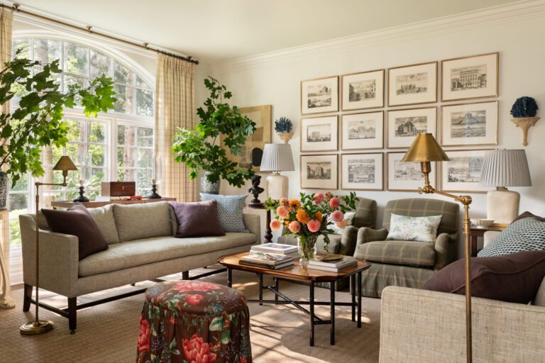 Before & After: Lauren Lowe Transforms a ’90s Mishmash House