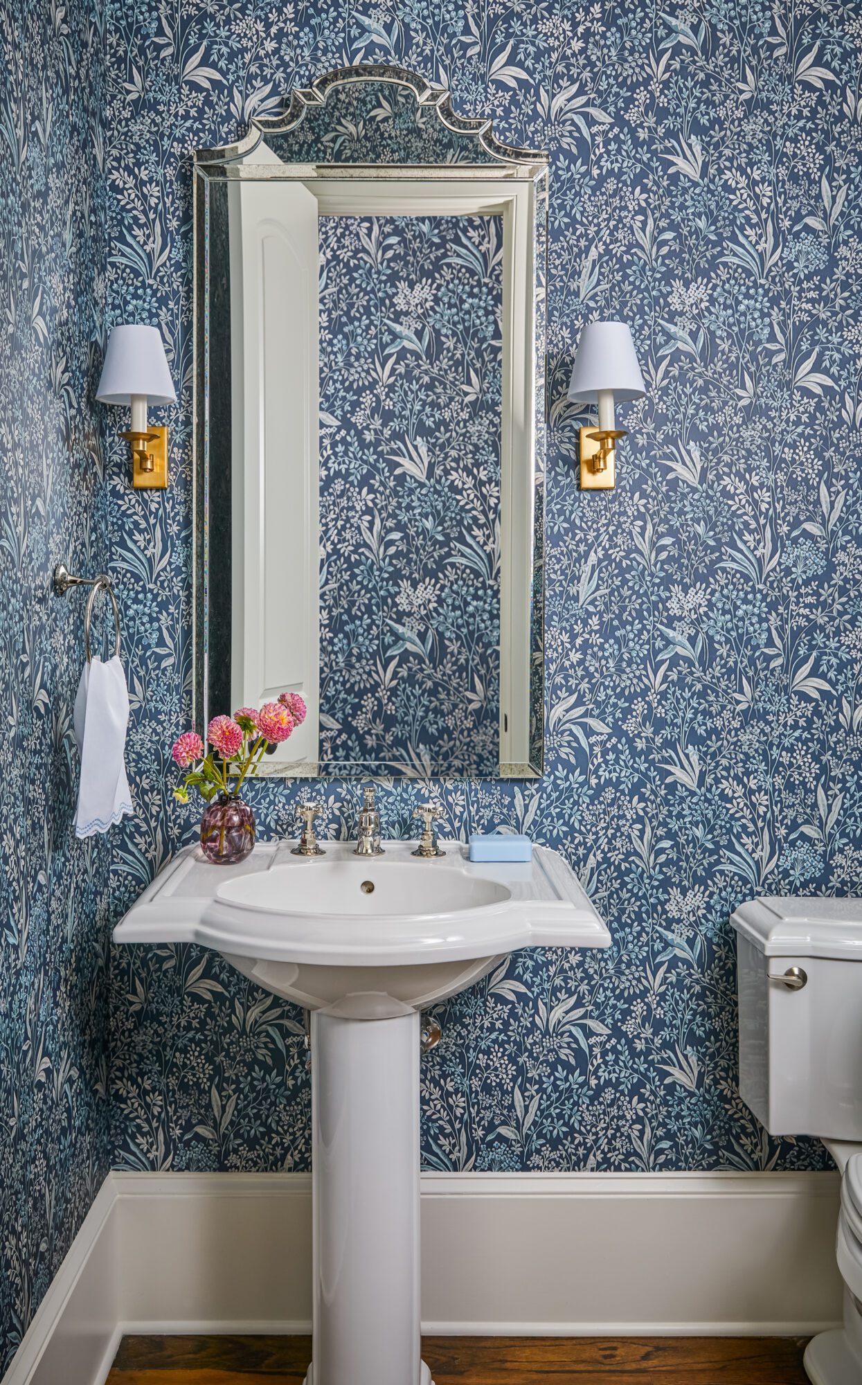 The Perfect Thanksgiving Home by Bailey Ward - The Glam Pad