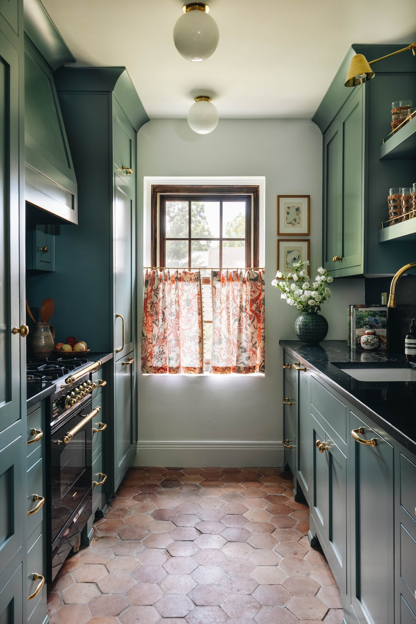 the-glam-pad-Historic-Tudor-j-kathryn-interiors-36 - The Glam Pad