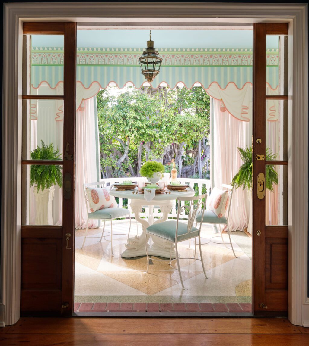Peek Inside the 2025 Kips Bay Decorator Show House Palm Beach - The ...