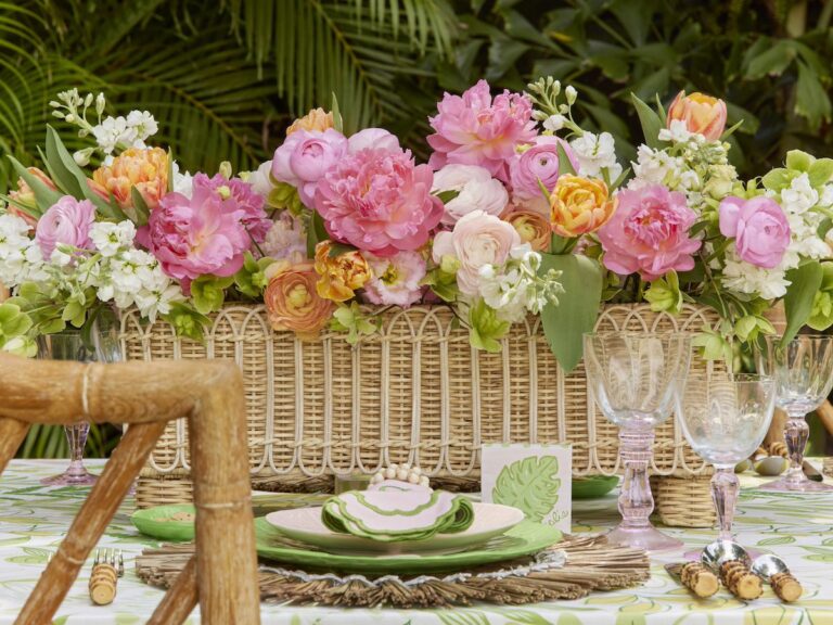 The Supper Club with Lydia Menzies, Printemps Comes to New York, and House of Hackney Spring Collection