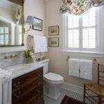 15_Ashley+Hanley+1939+Forever+Home+Hallway+Bathroom
