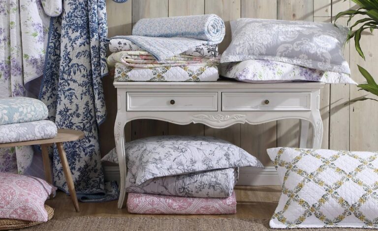Home for the Holidays Designer Showhouse,  Meredith Ellis for Weezie Towels, and Laura Ashley Makes a Comeback