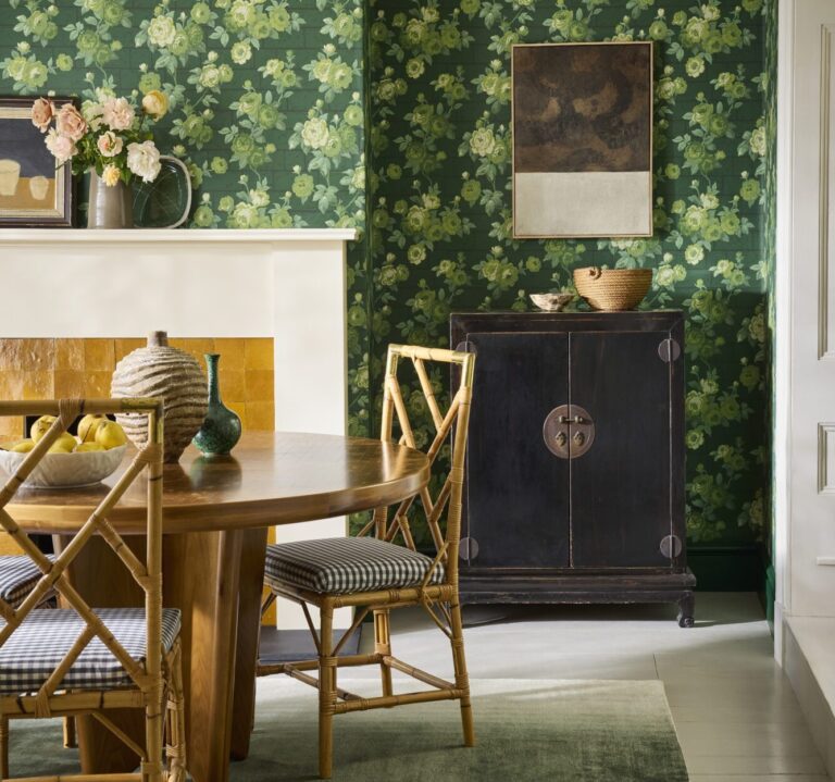 Lelièvre at the Pagoda Paris, The Tuckernuck Sample Sale, and In the Garden with Little Greene